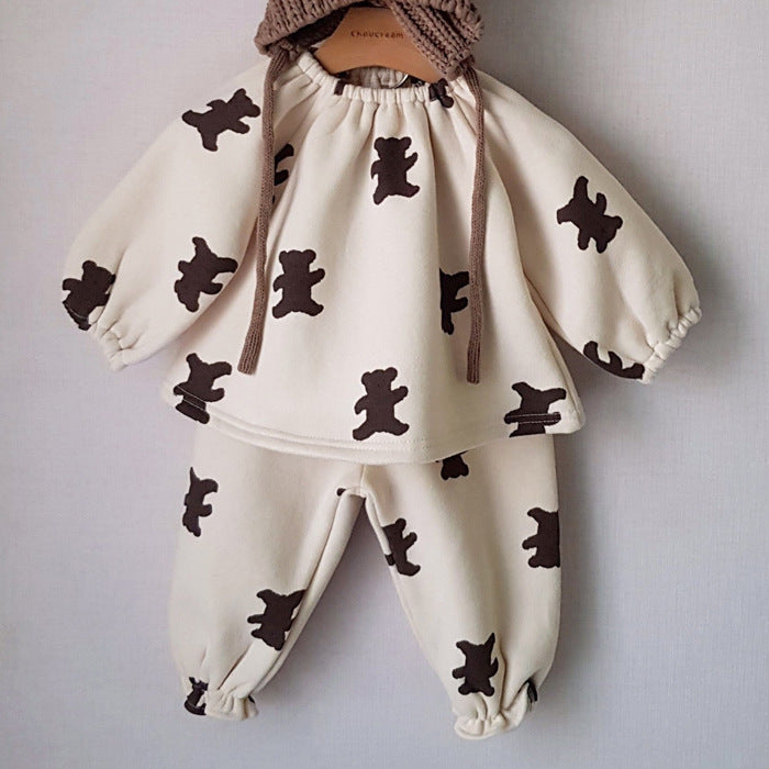 Adorable infant wave baby gril suit, loose spring/autumn top with bear design