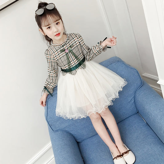 "Charming Summer Outfit Set for Girls, Stylish Dresses and Clothing for Kids."